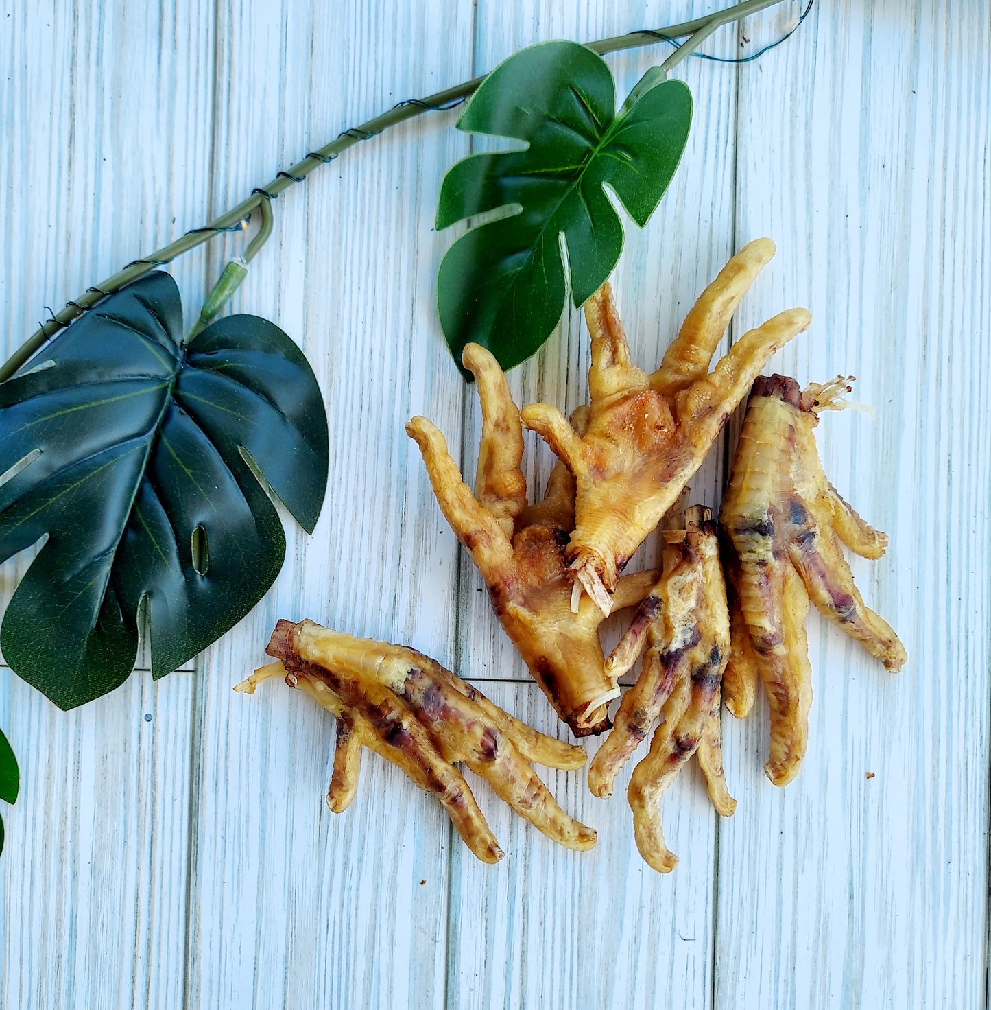 Dehydrated Chicken Feet Lunabones Barkery